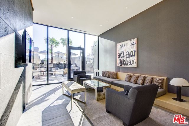 801 S OLIVE ST Unit: PH 3