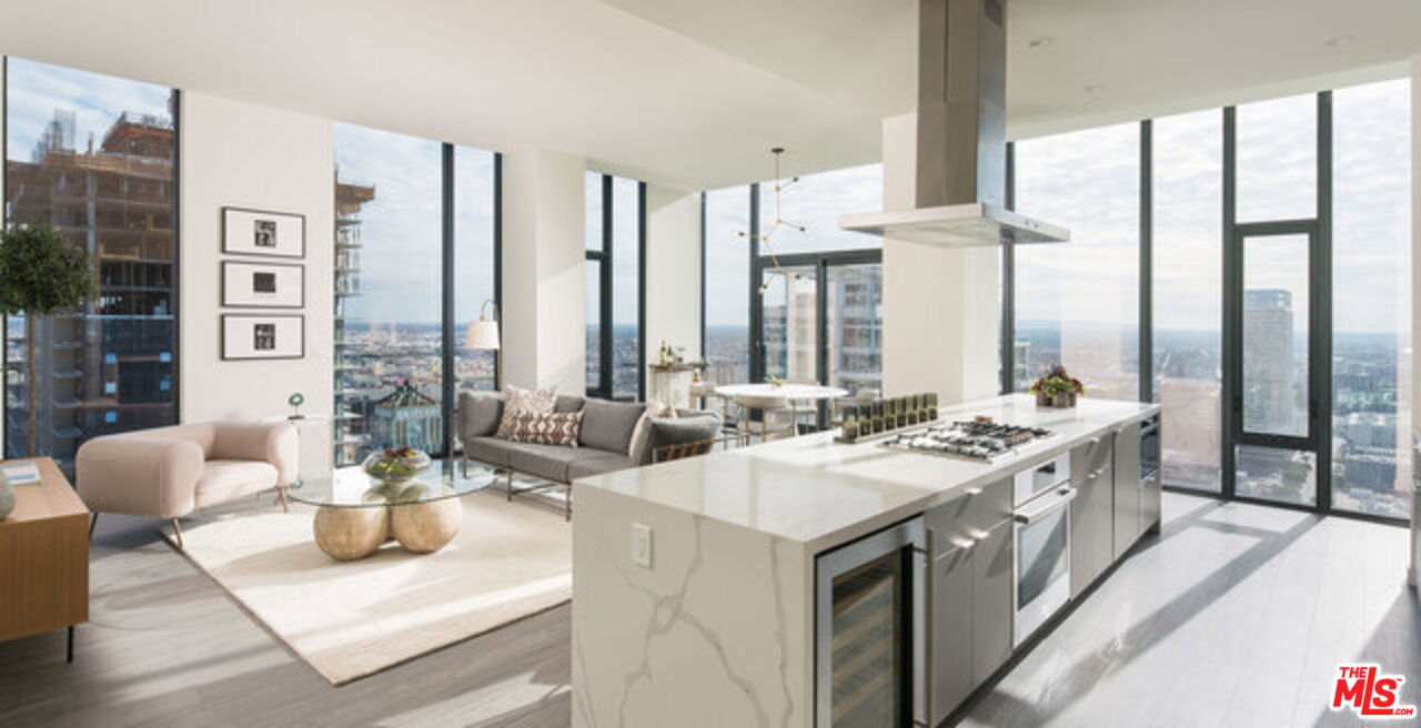 801 S OLIVE ST Unit: PH 3