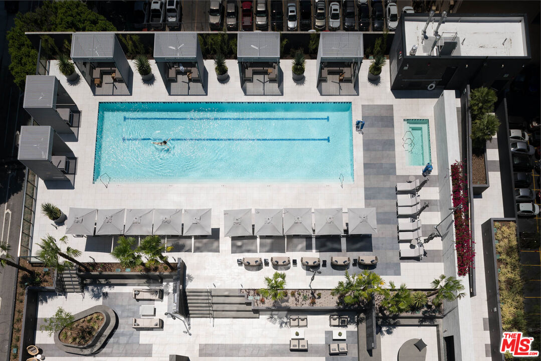 801 S OLIVE ST Unit: PH 3