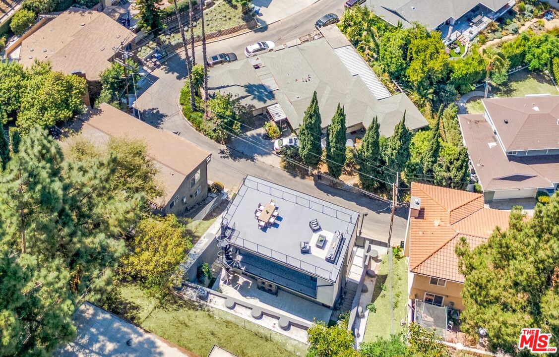 1046 Oban Dr