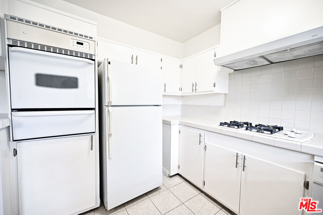 1868 10th St Unit: 5
