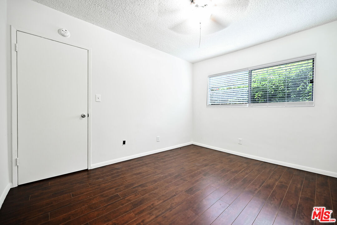 1868 10th St Unit: 5