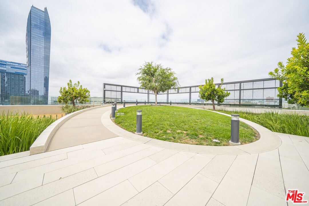 889 Francisco St Unit: 709