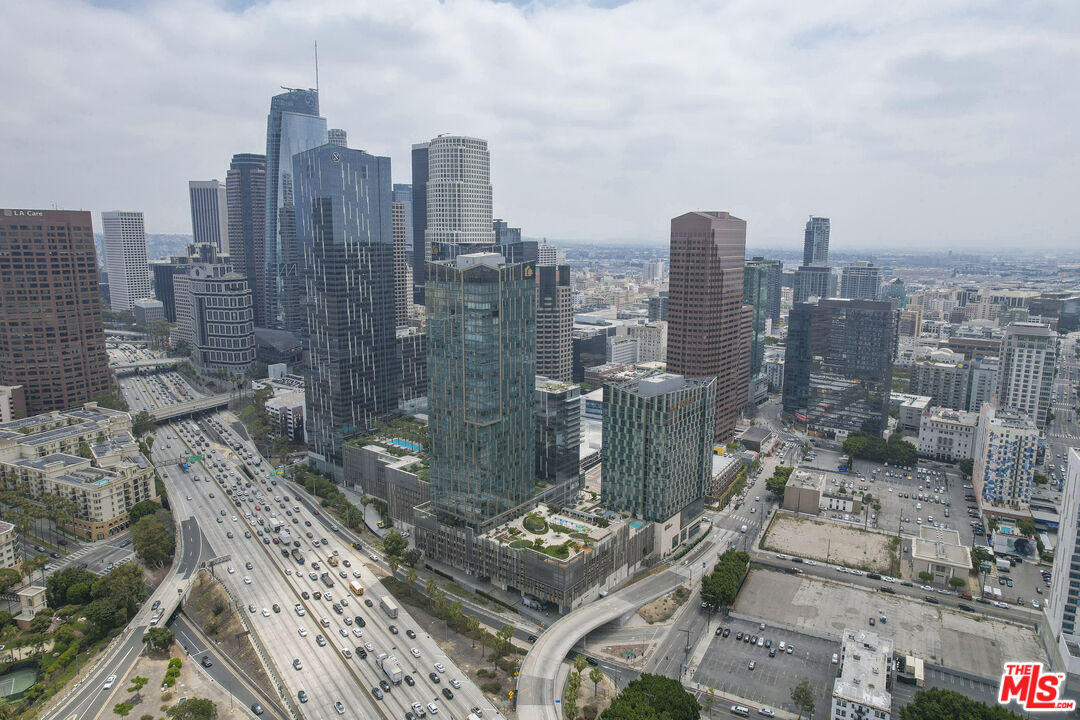 889 Francisco St Unit: 709