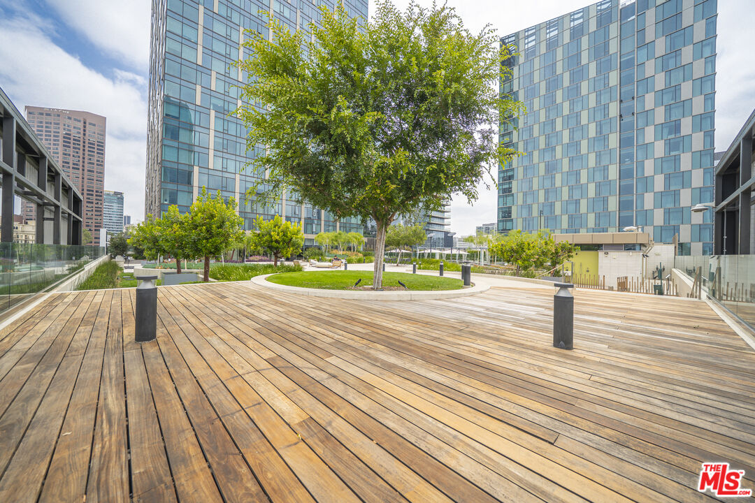 889 Francisco St Unit: 709