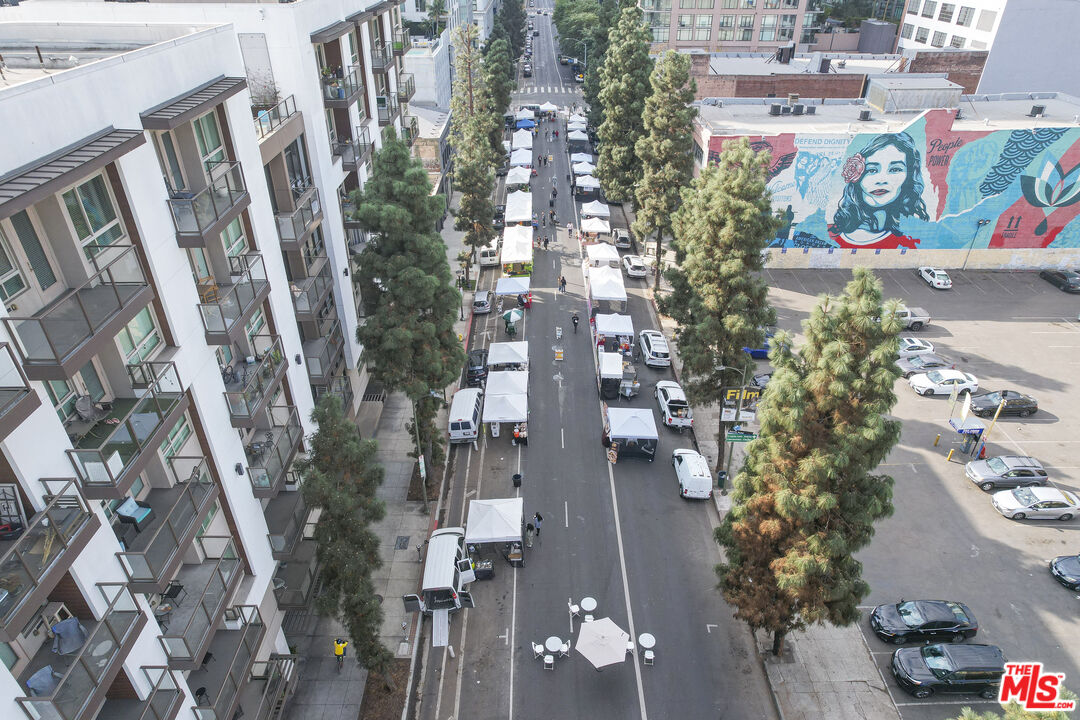 1100 S Grand Ave Unit: A703