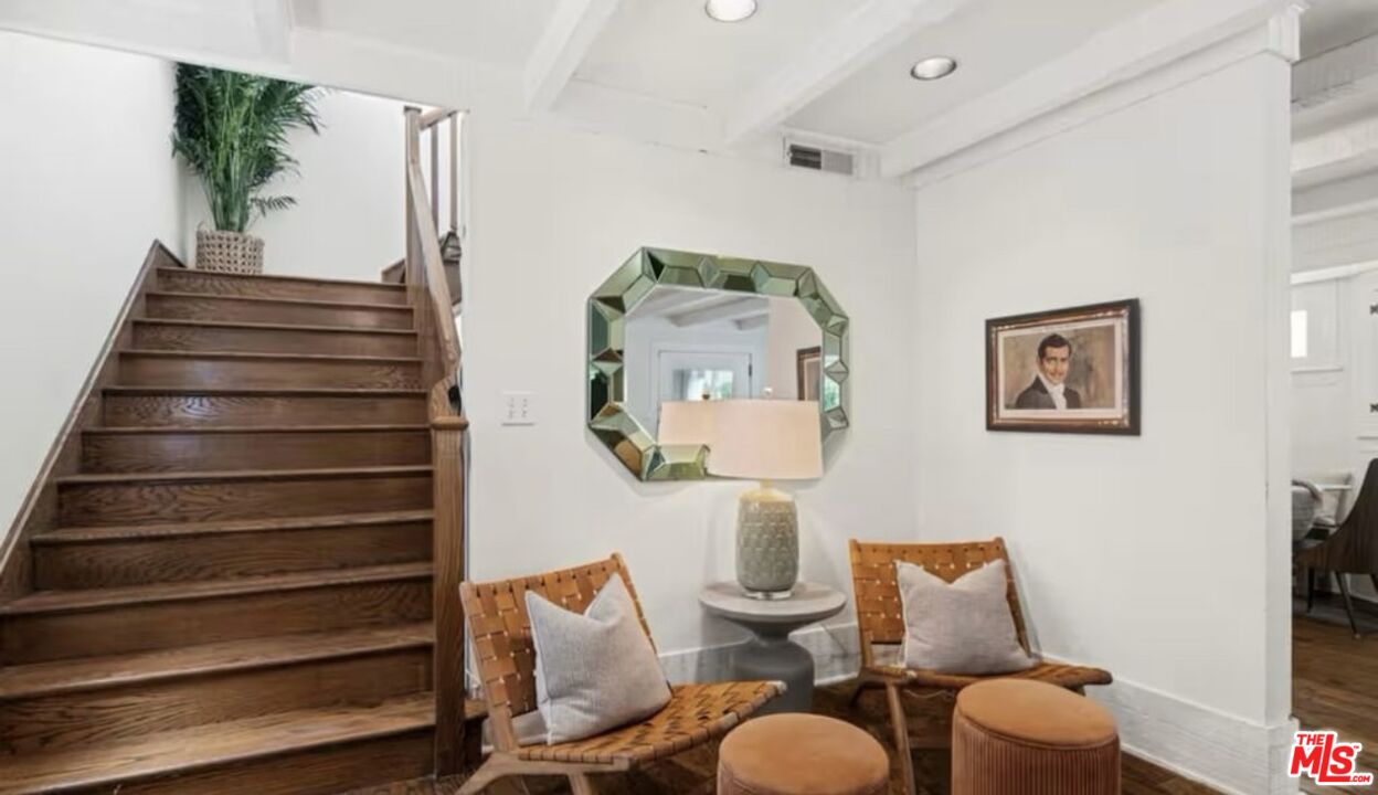 43 Park Ave