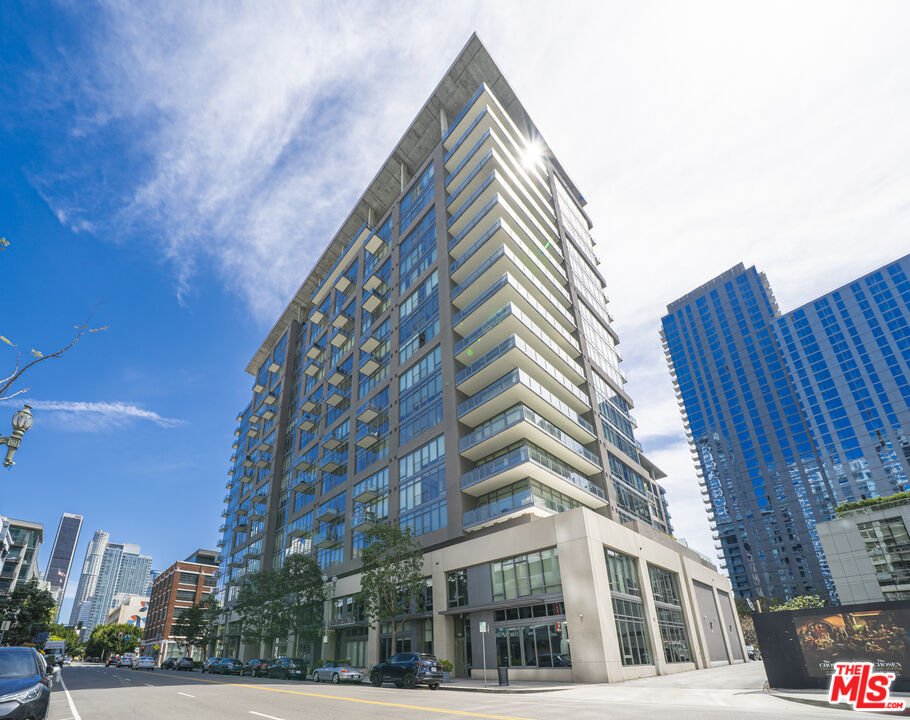 1100 S Hope St Unit: 1506
