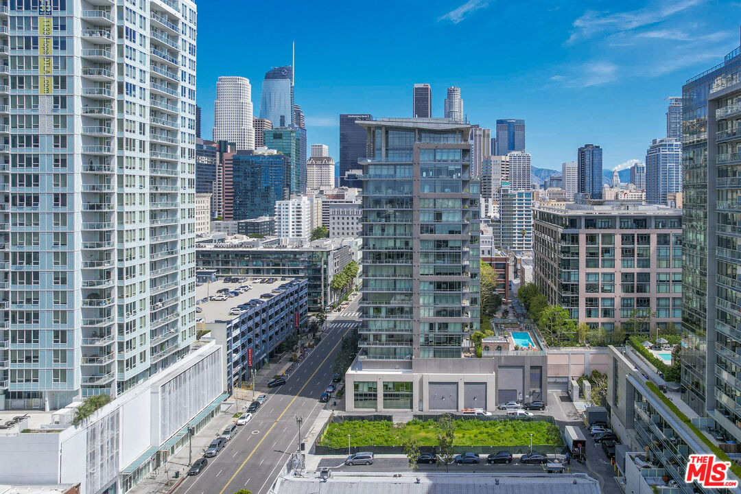 1100 S Hope St Unit: 1506