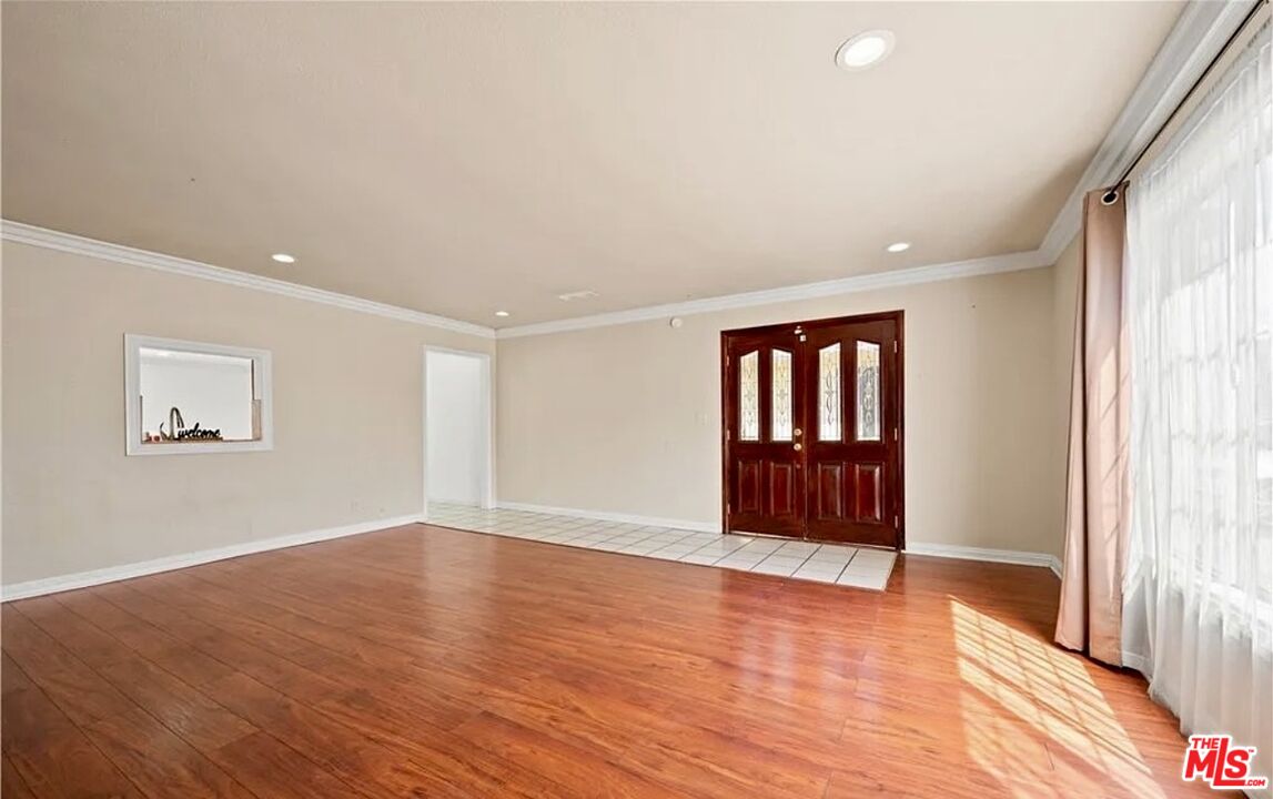 1433 N El Dorado Ave