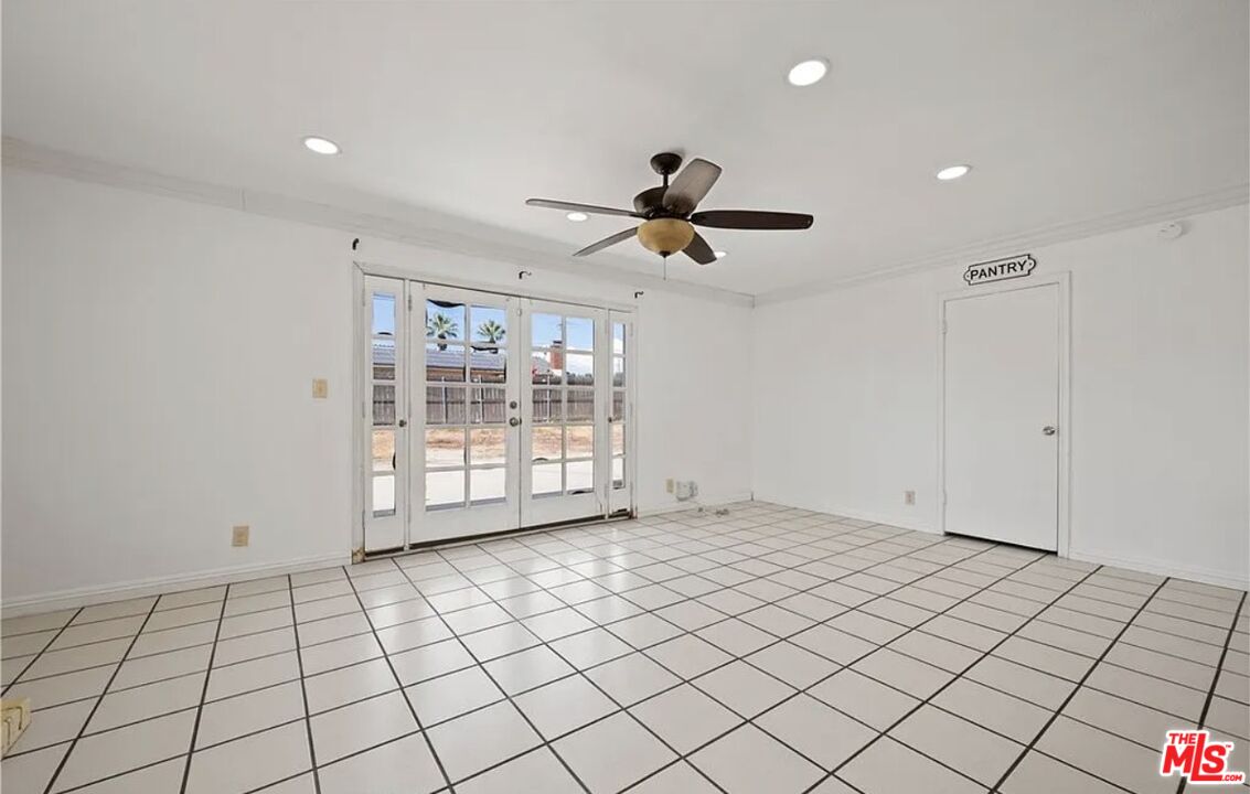 1433 N El Dorado Ave