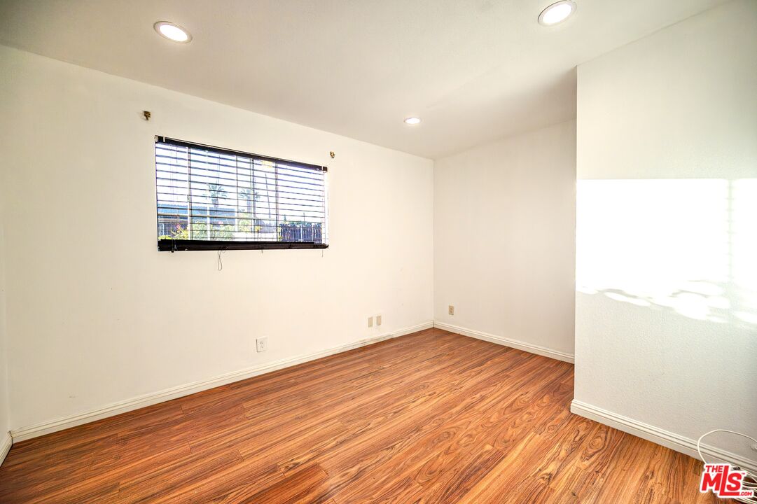 1433 N El Dorado Ave