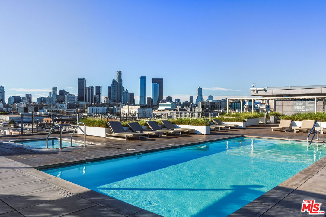 530 S Hewitt St Unit: 539