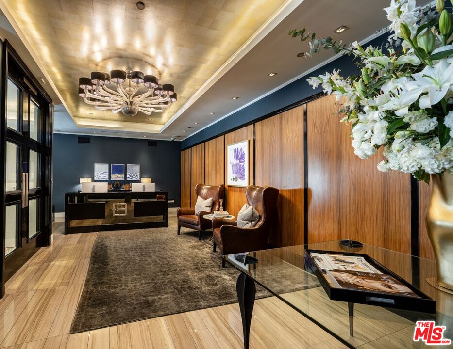 8500 Burton Way Unit: 619