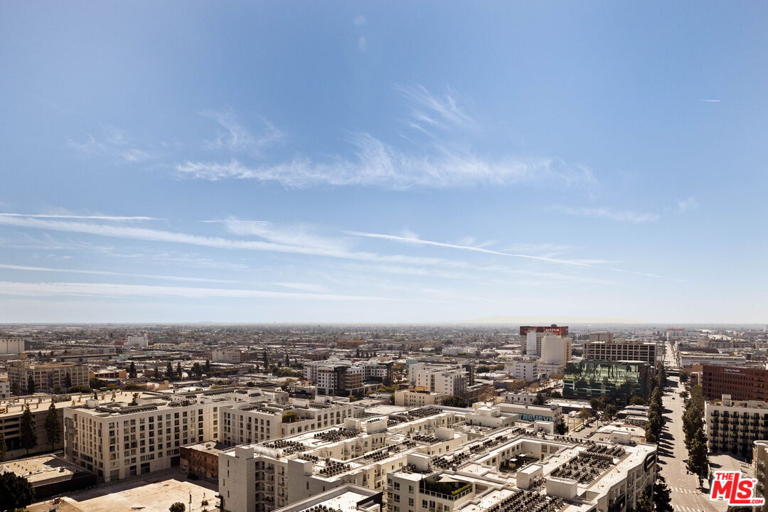 1155 S Grand Ave Unit: 2107