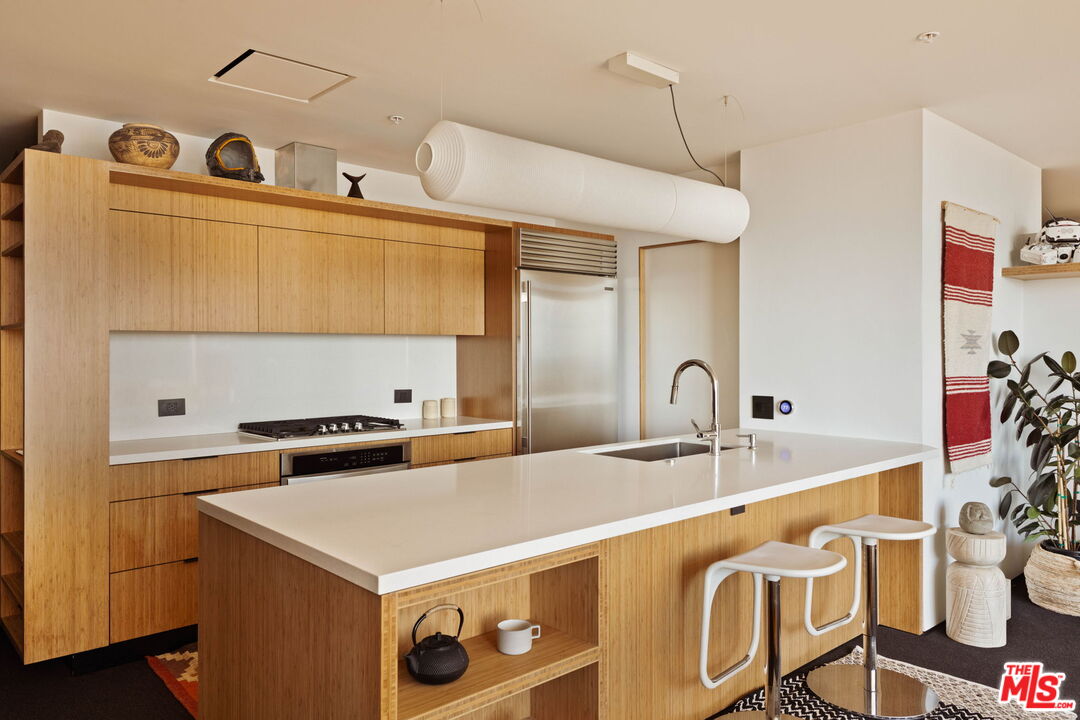 1155 S Grand Ave Unit: 2107