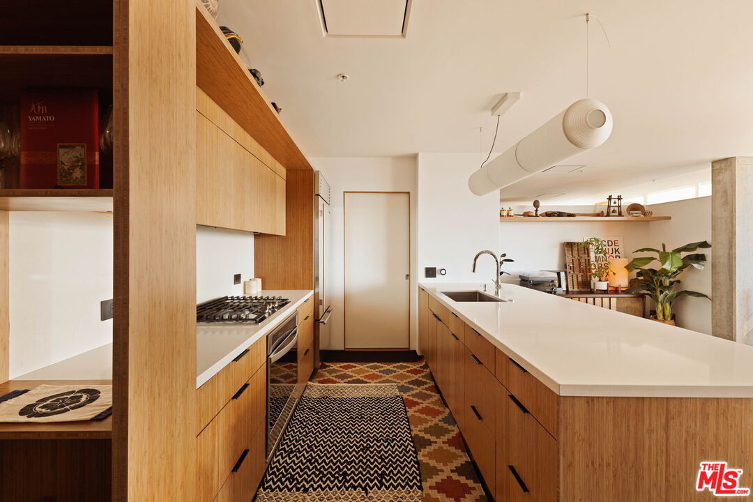 1155 S Grand Ave Unit: 2107