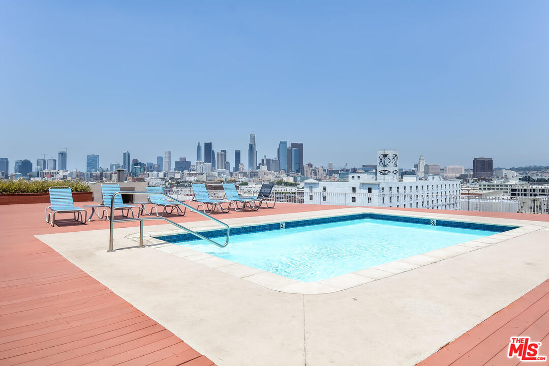 1855 Industrial St Unit: 608