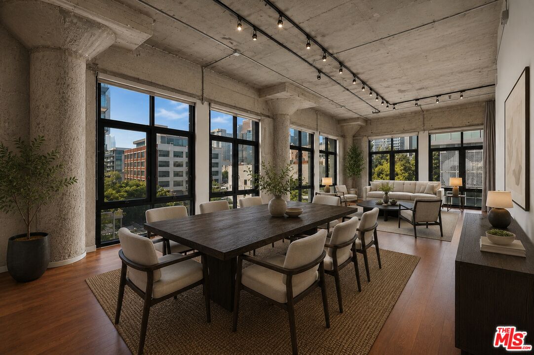330 W 11th St Unit: 406