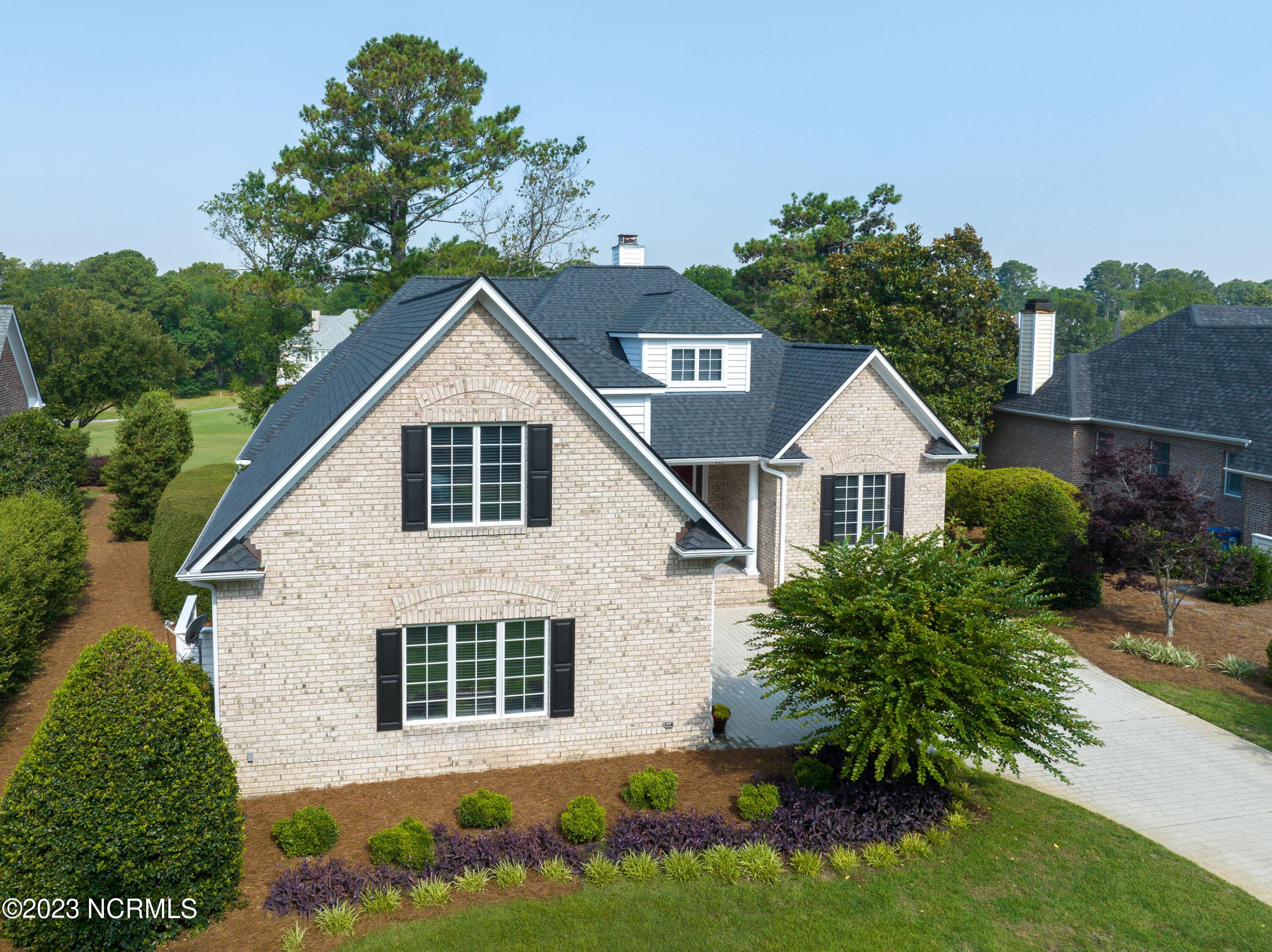 430 White Columns Way