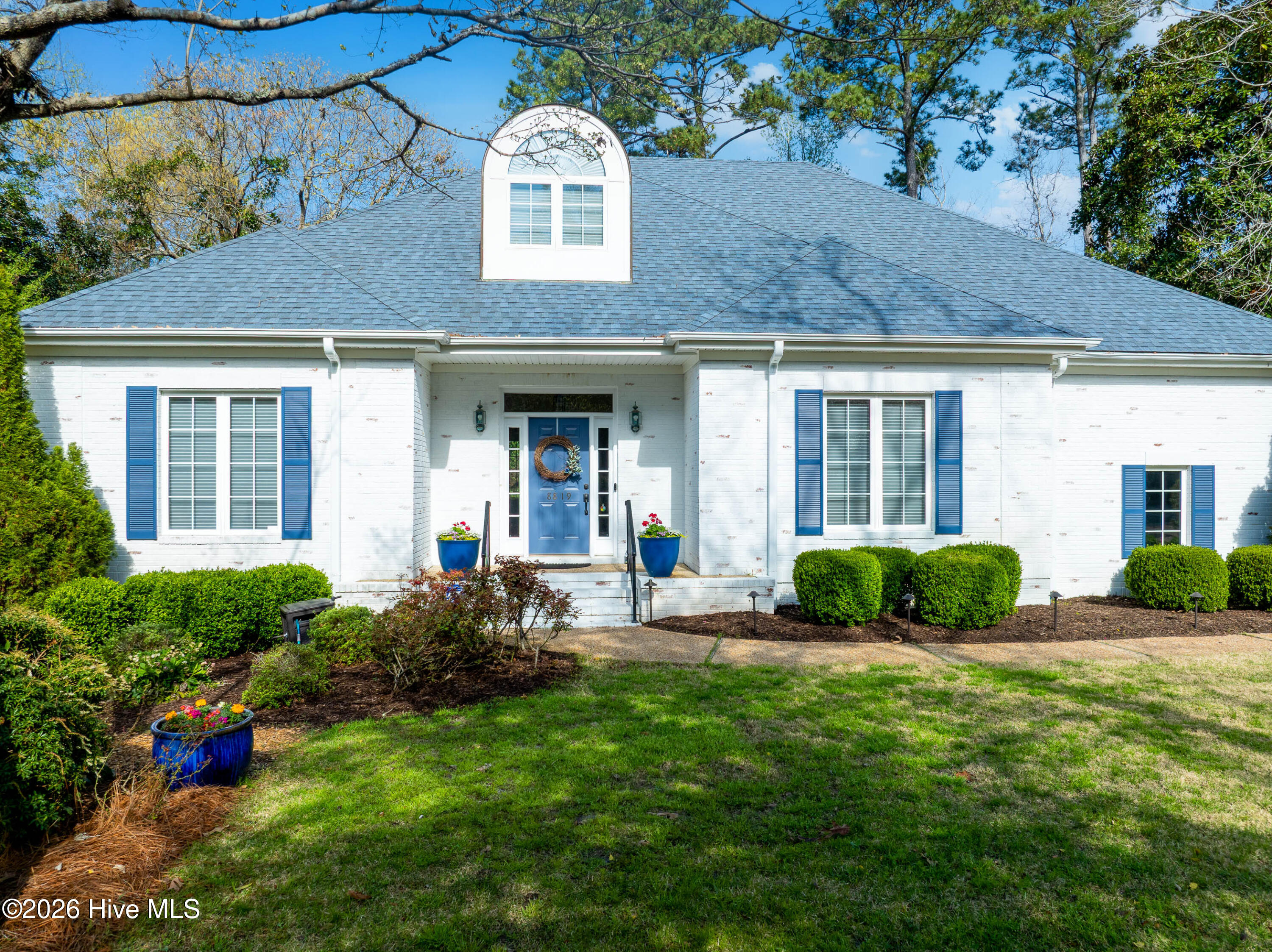 8819 Sawmill Creek Lane