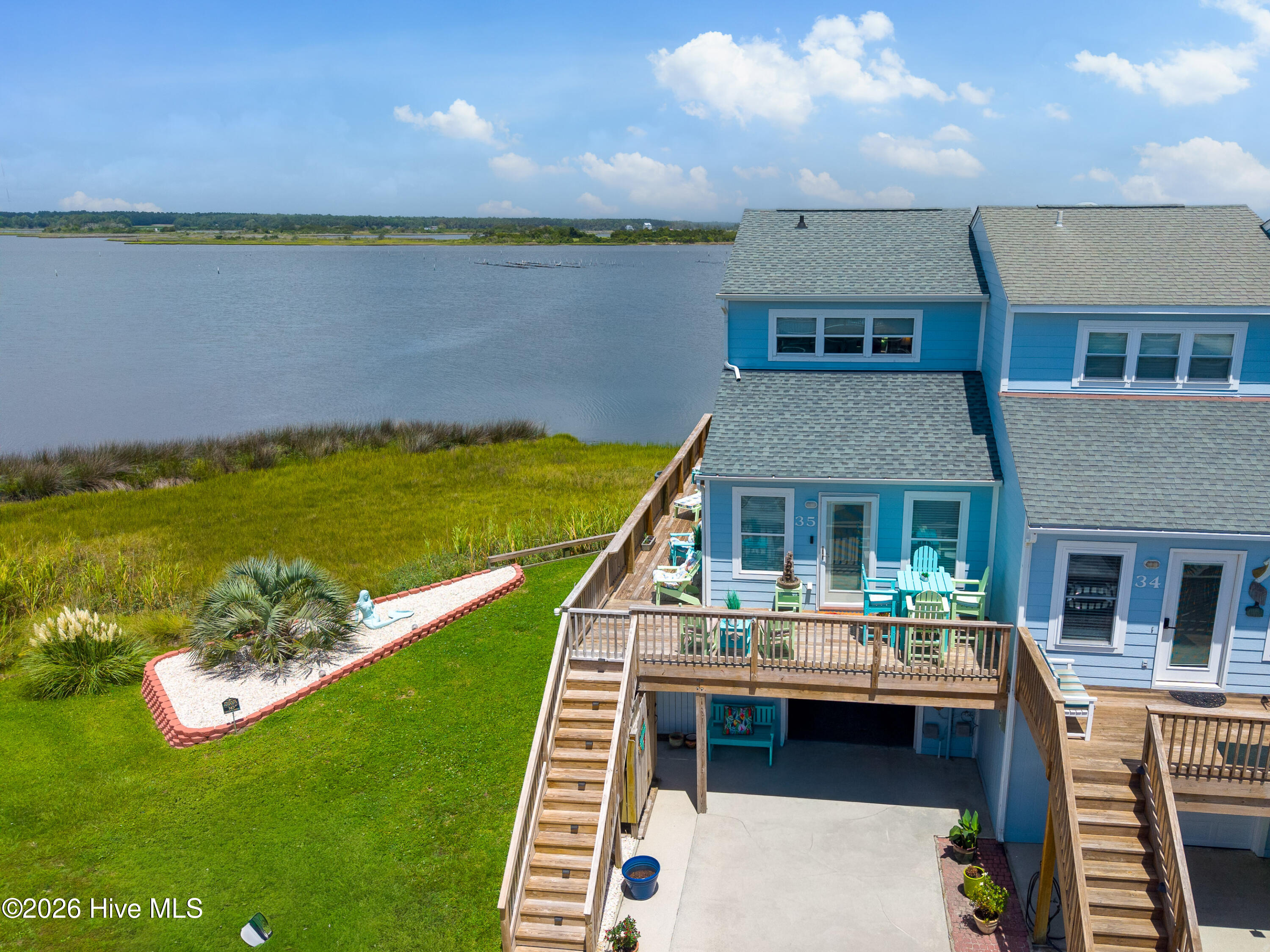 35 Bermuda Landing Place