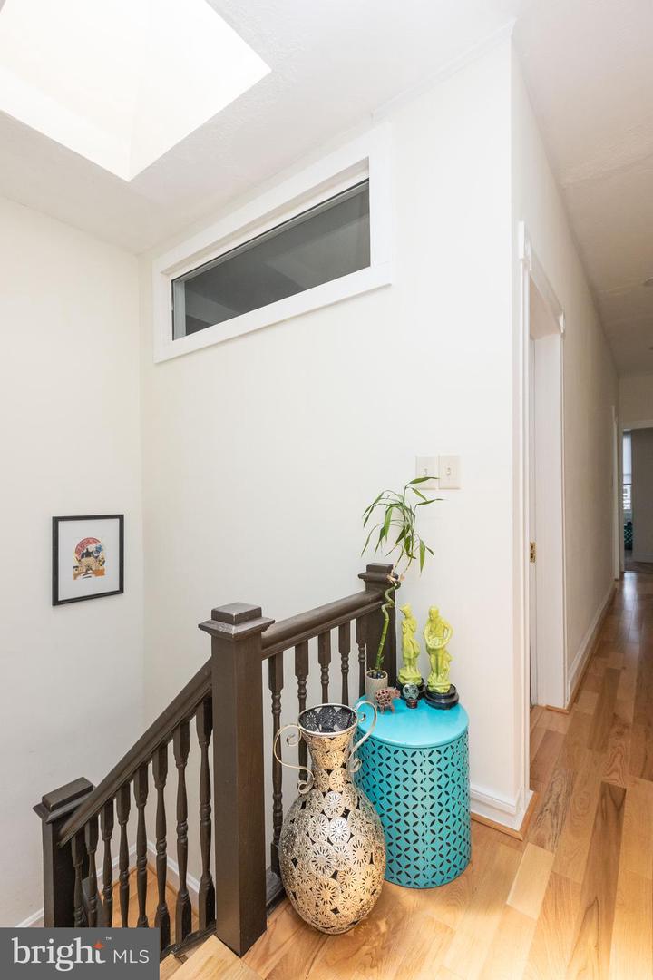 3009 OVERLAND AVENUE