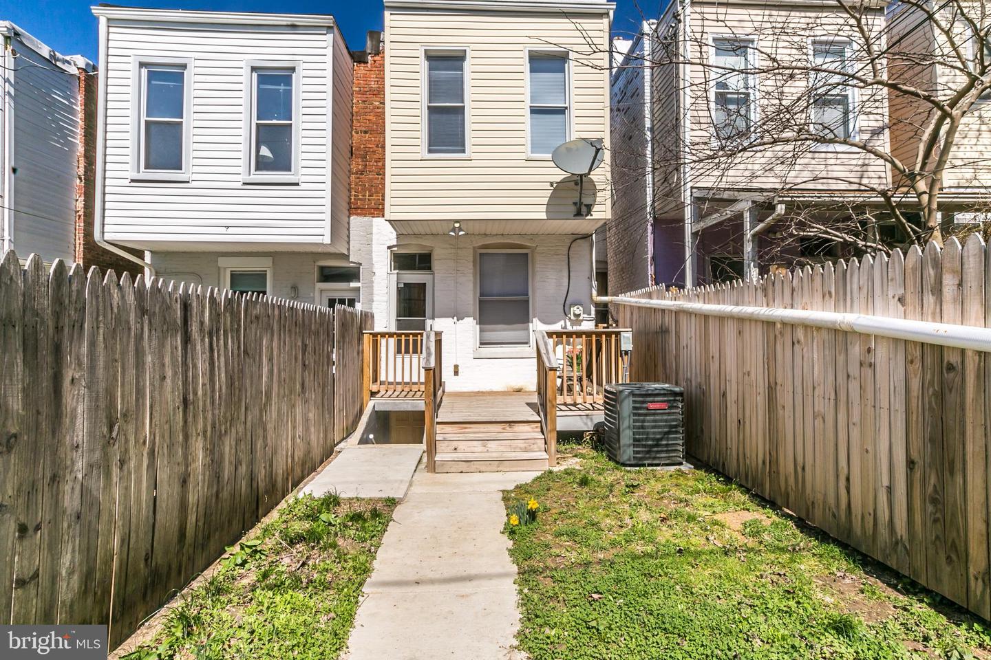 3009 OVERLAND AVENUE