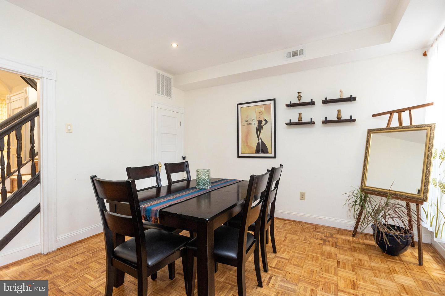 3009 OVERLAND AVENUE