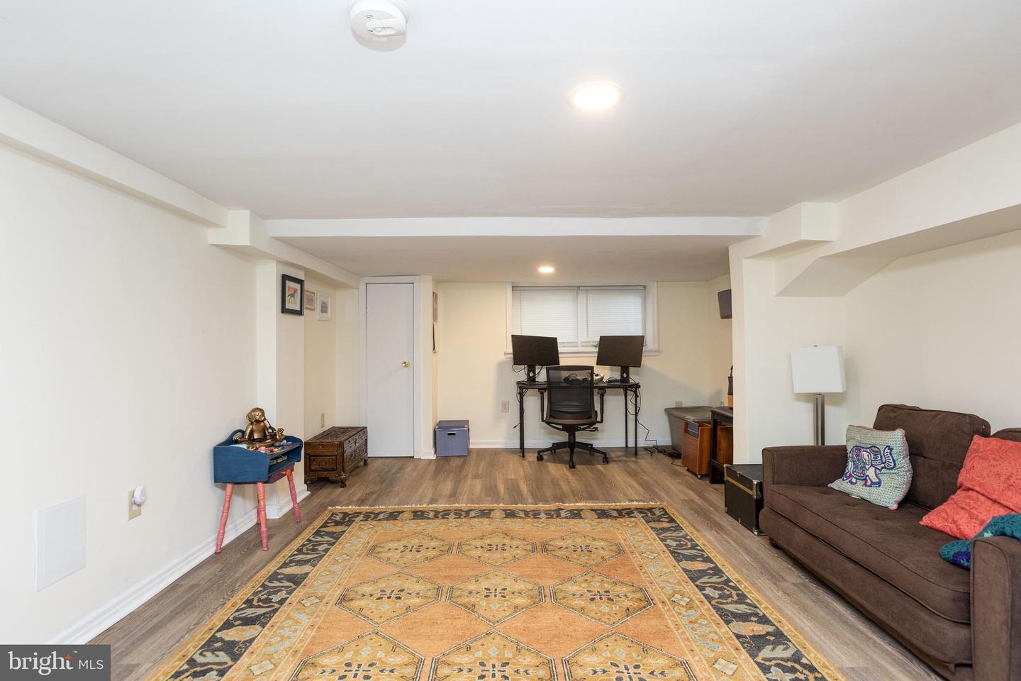 3009 OVERLAND AVENUE