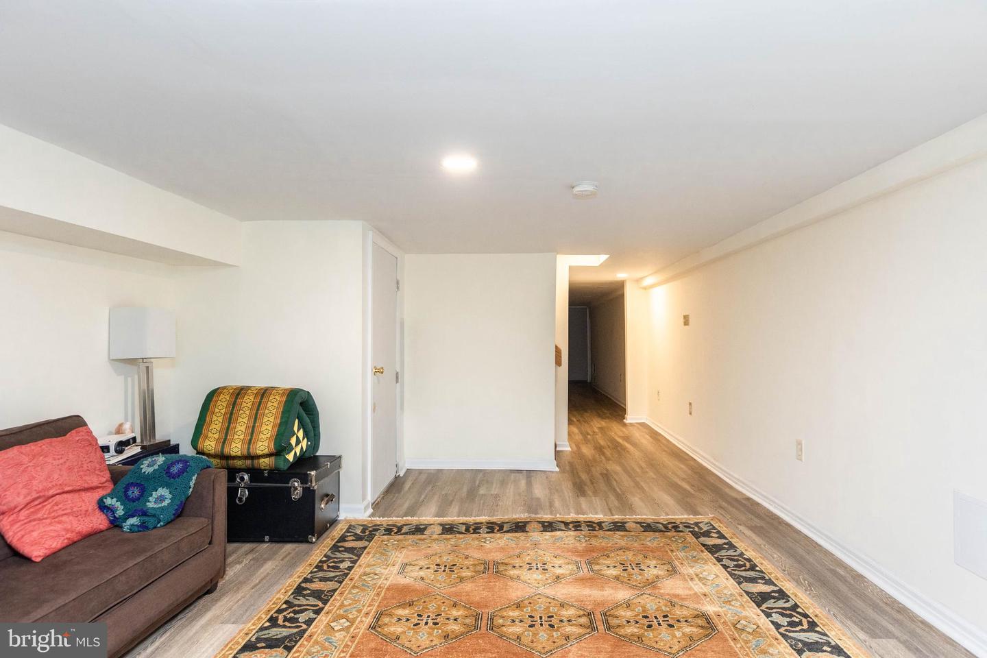 3009 OVERLAND AVENUE