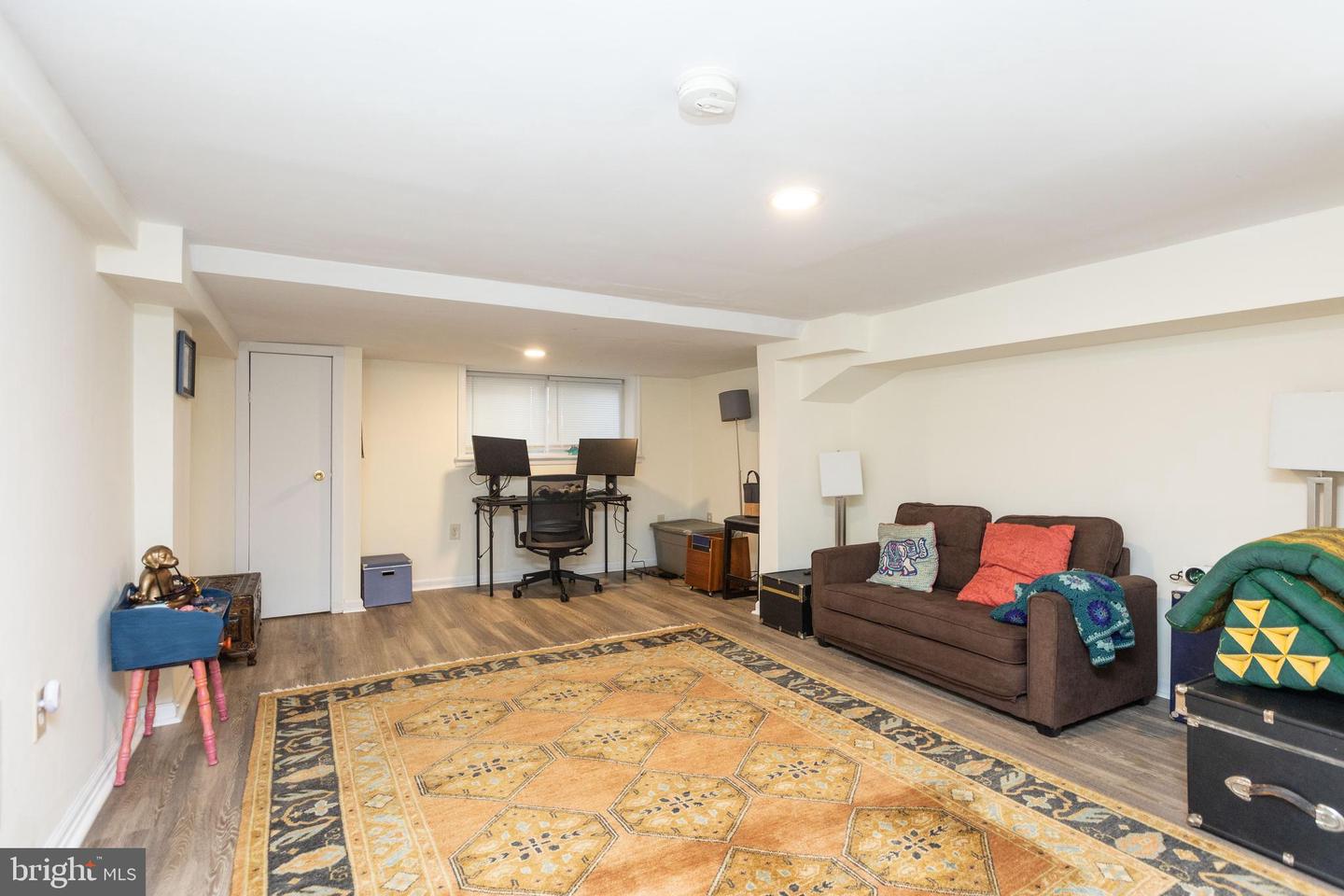 3009 OVERLAND AVENUE