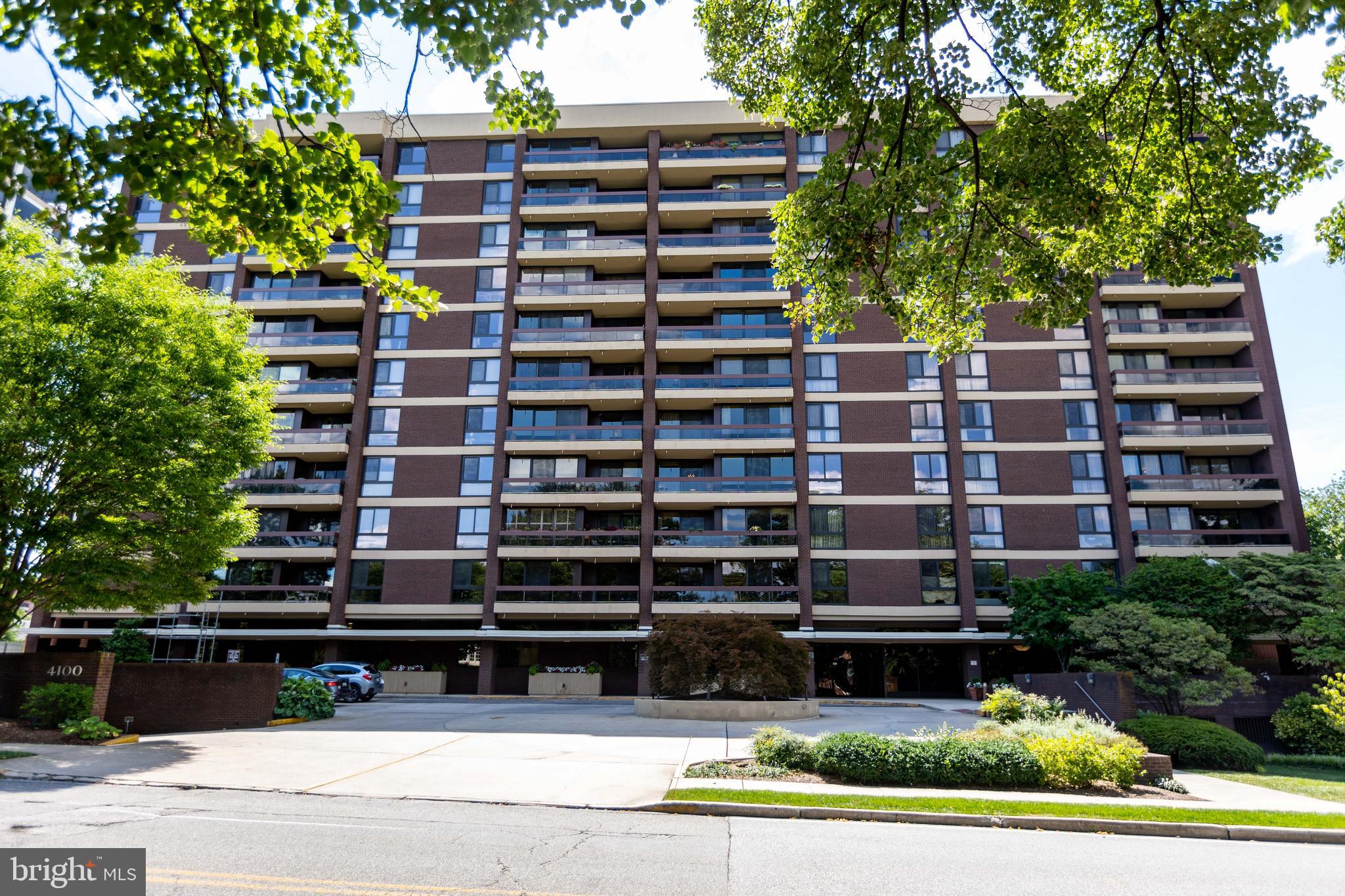 4100 N CHARLES ST #710