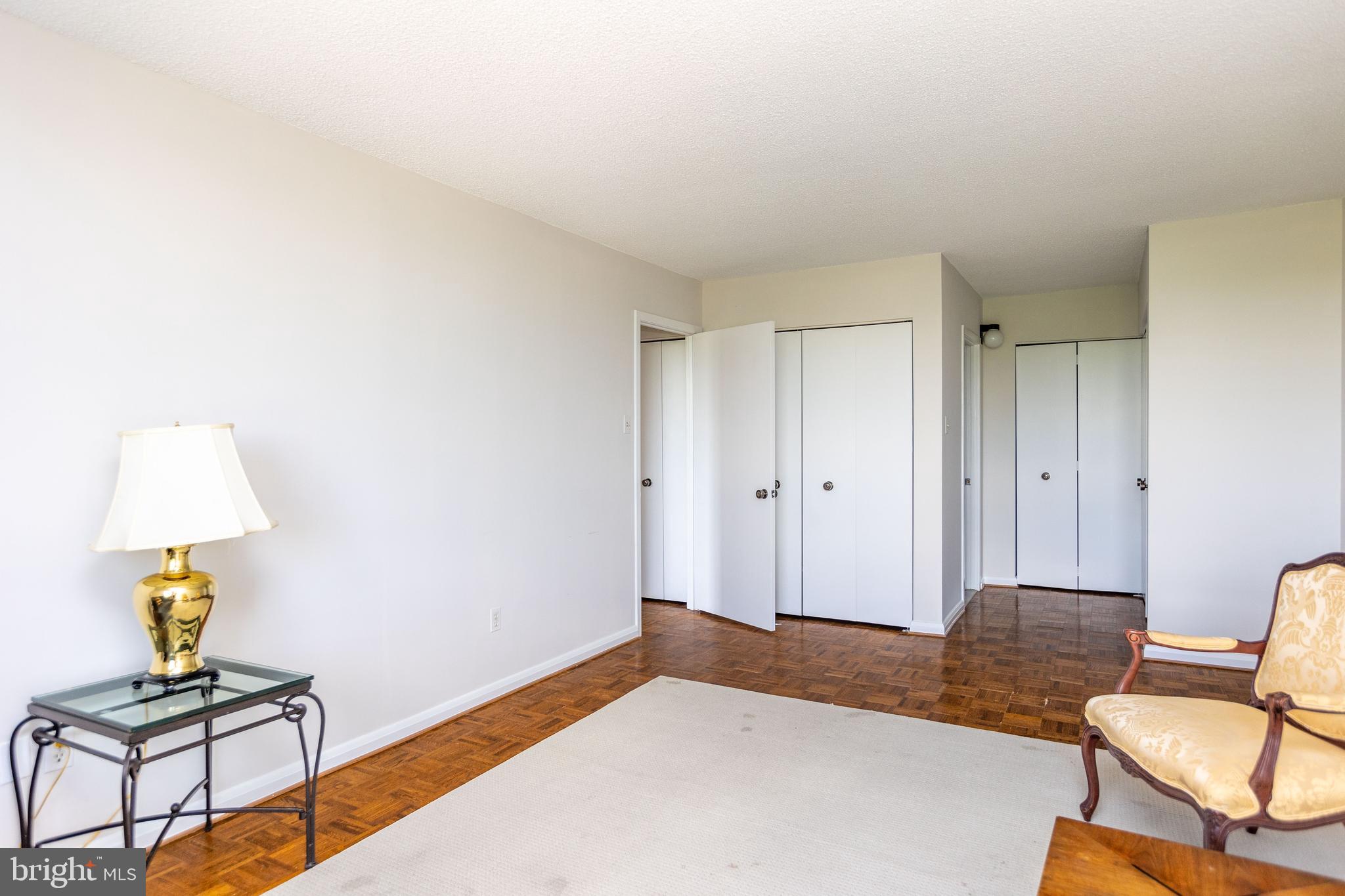 4100 N CHARLES ST #710