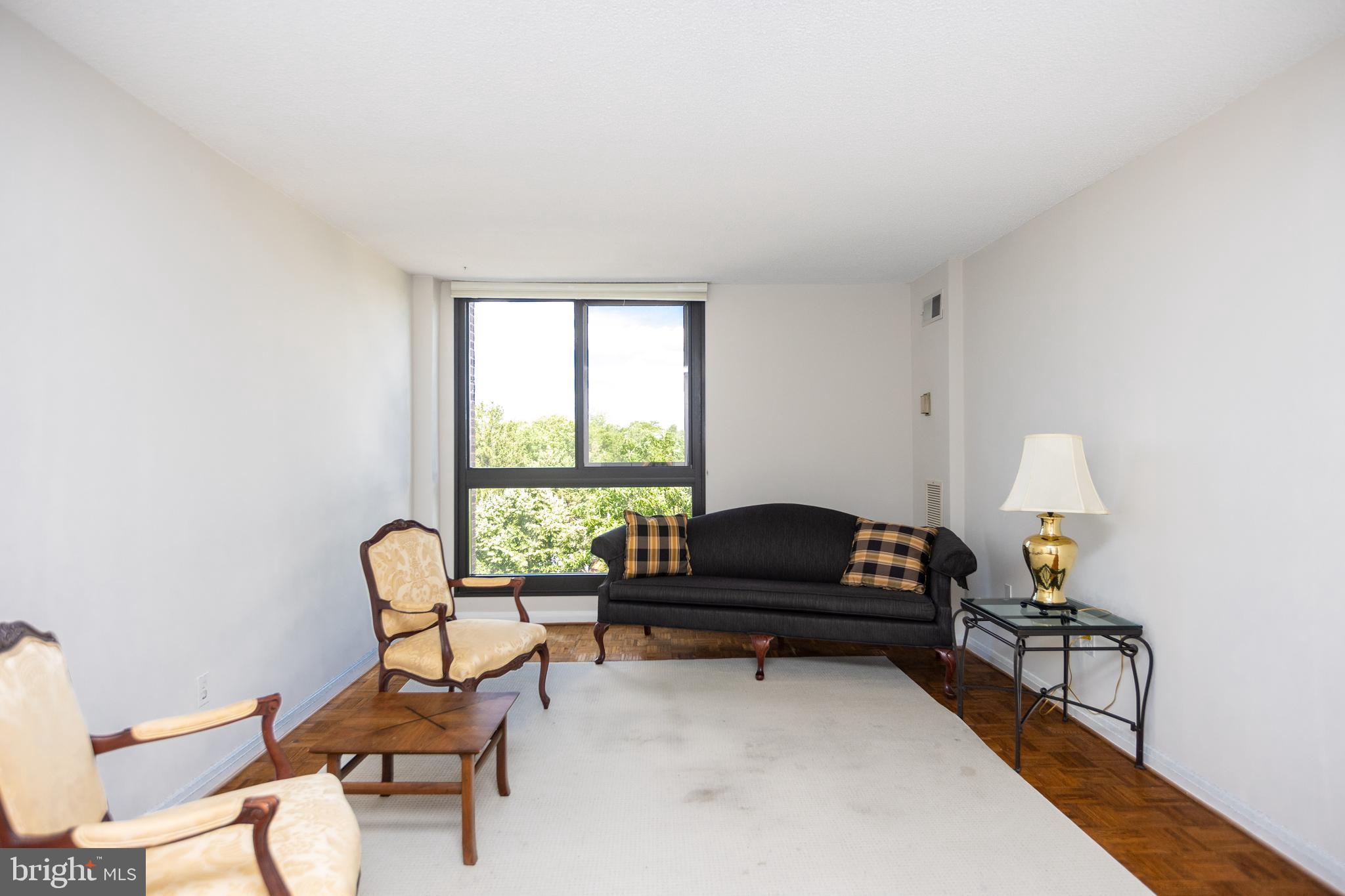 4100 N CHARLES ST #710