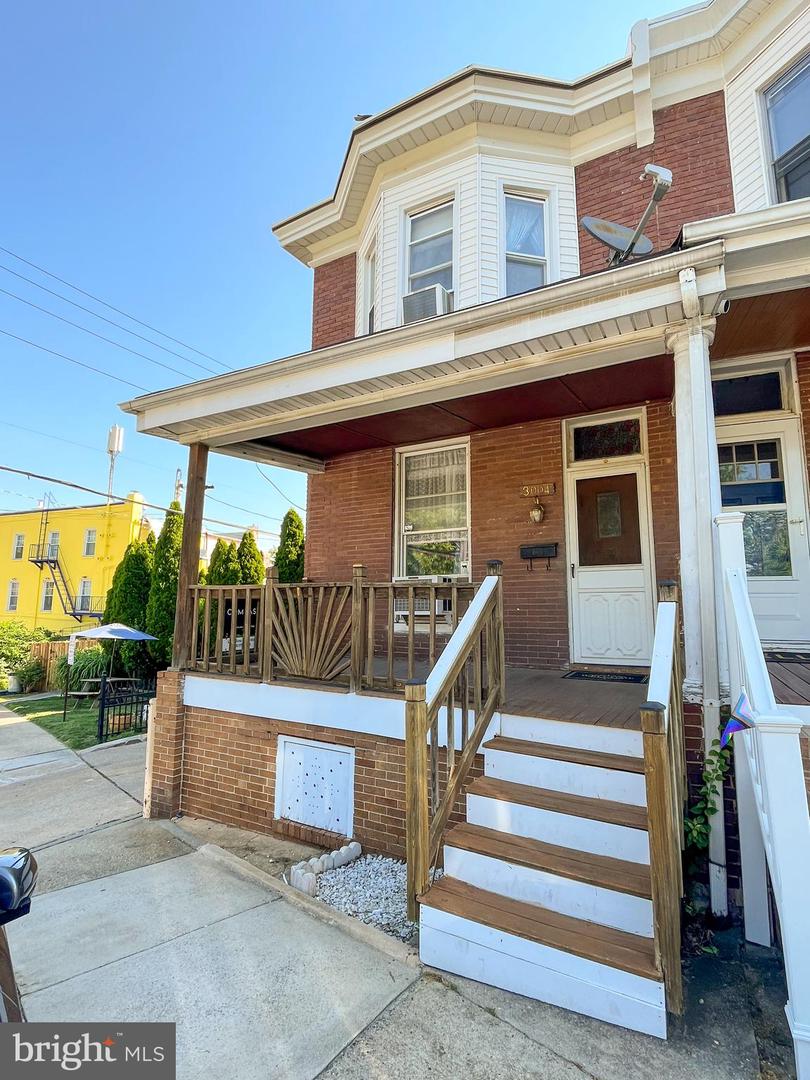 3004 Weaver Ave