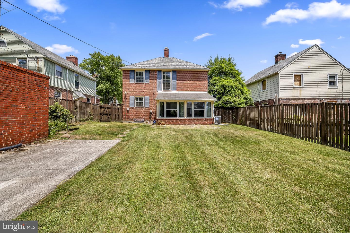 1207 Windemere Ave