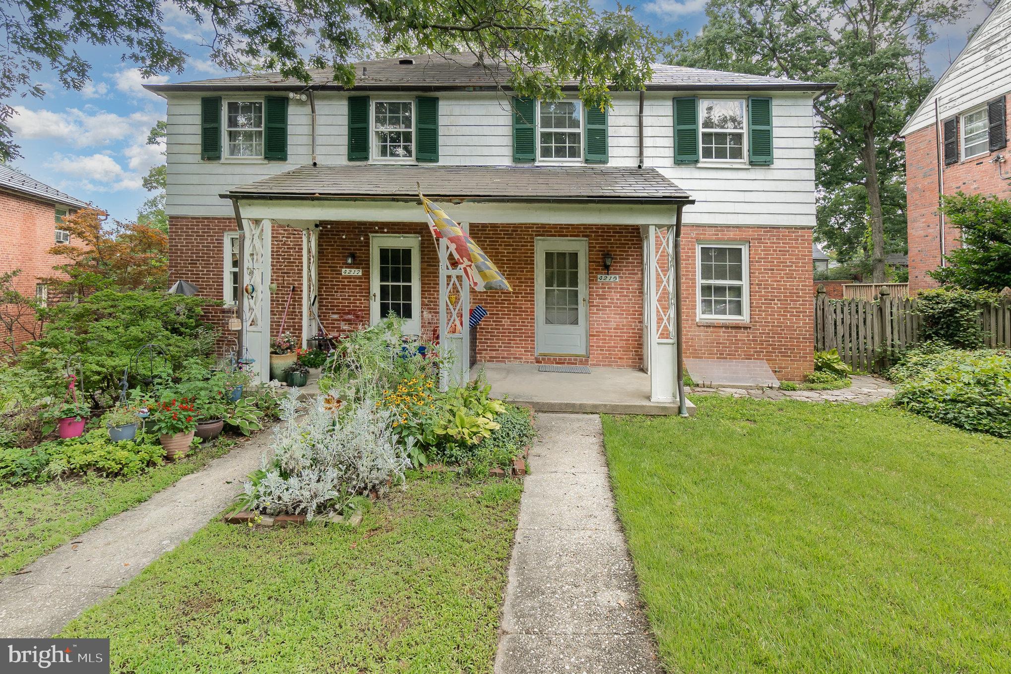 4215 Eastview Rd