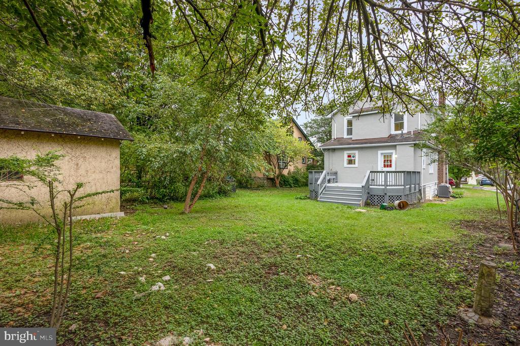 3204 Montebello Ter