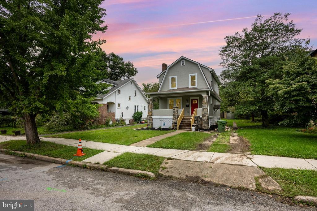 3204 Montebello Ter