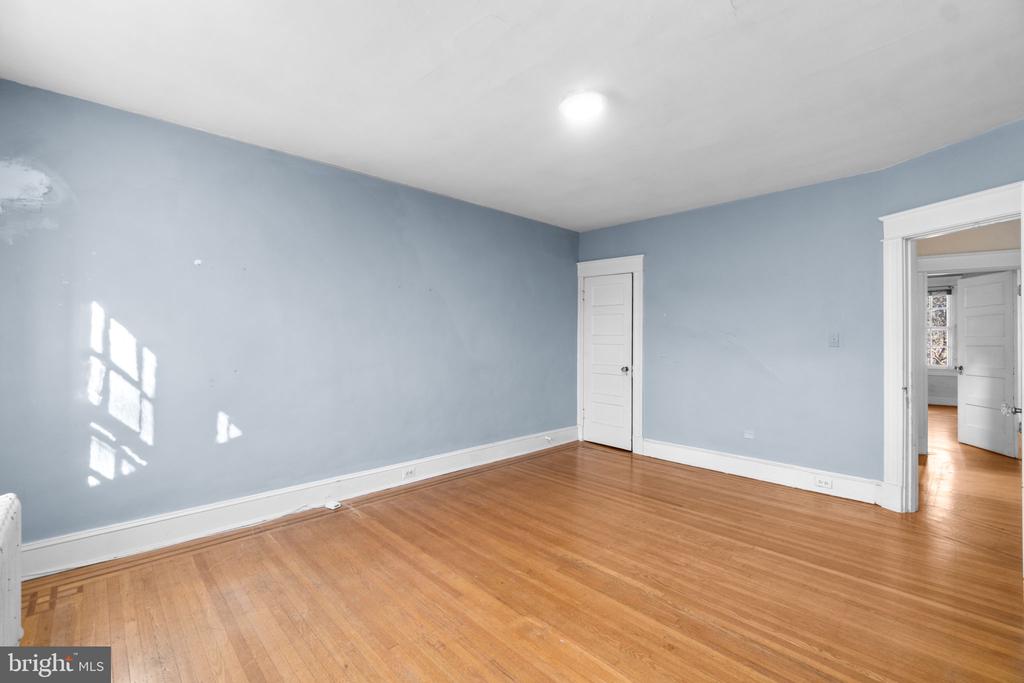 3818 Greenmount Ave