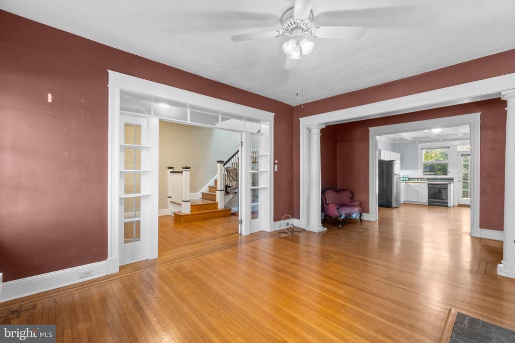 3818 Greenmount Ave