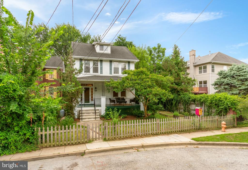 413 Homeland Ave