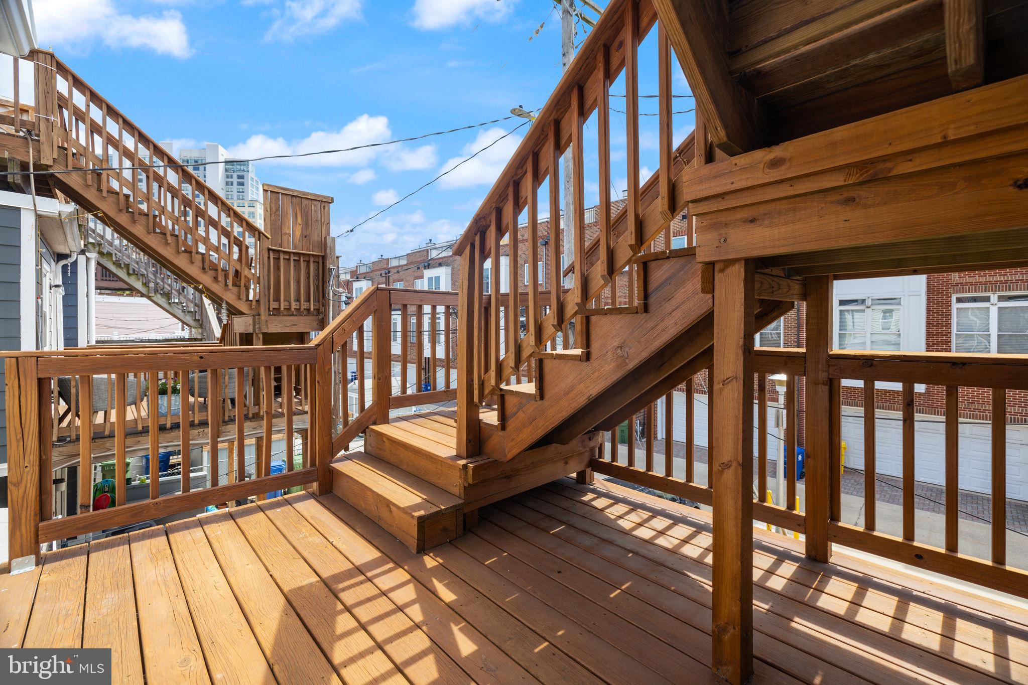 1473 REYNOLDS STREET