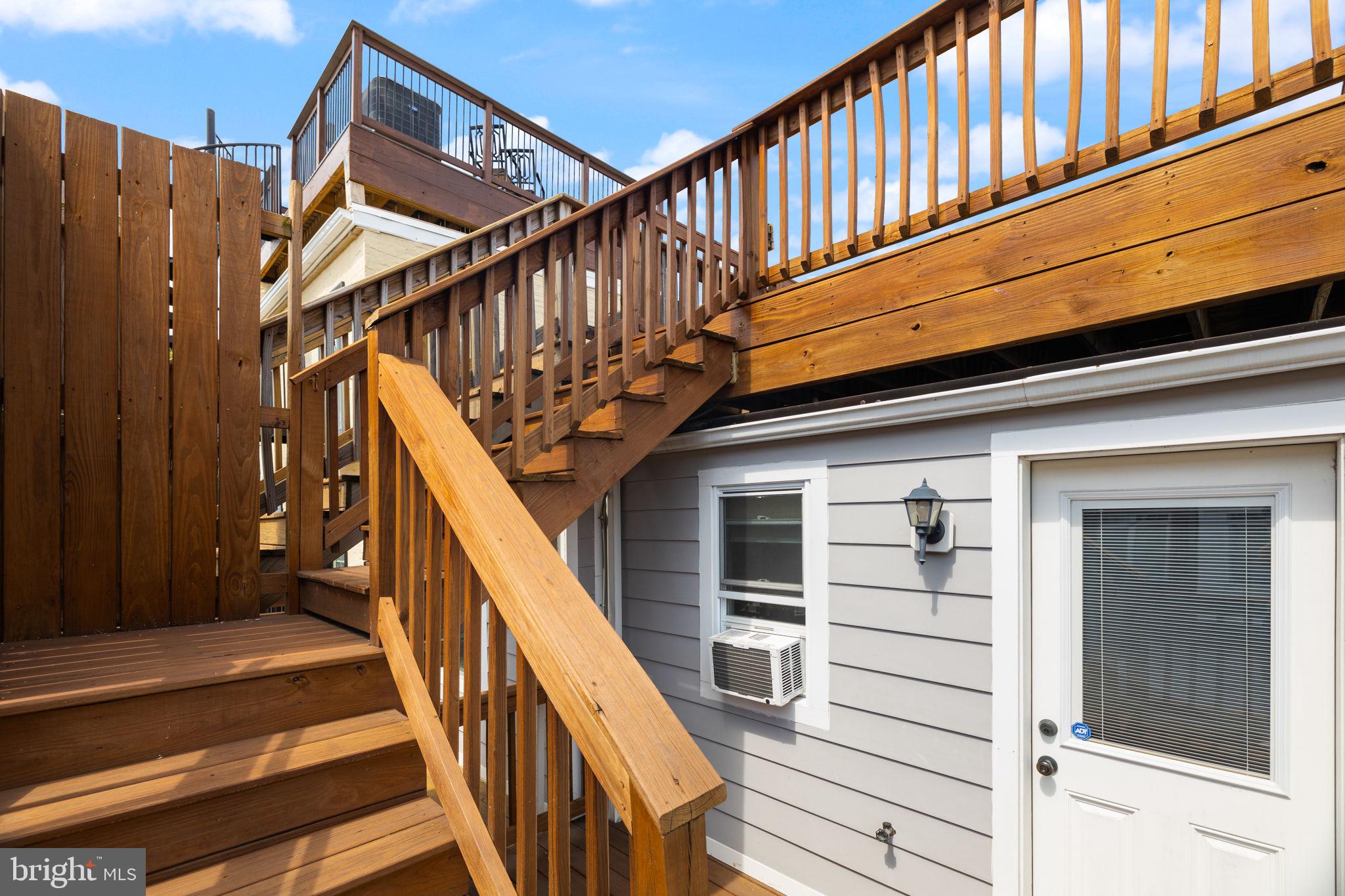 1473 REYNOLDS STREET