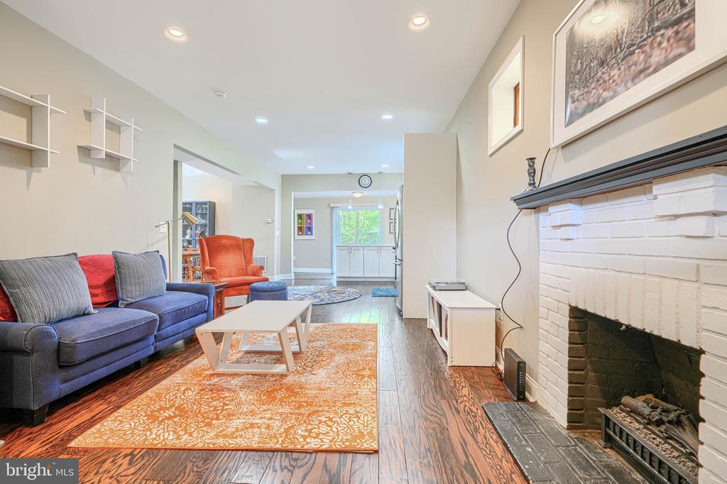 3105 JUNEAU PLACE