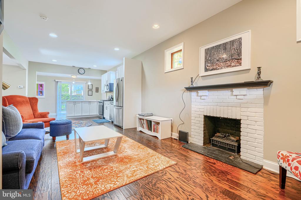 3105 JUNEAU PLACE