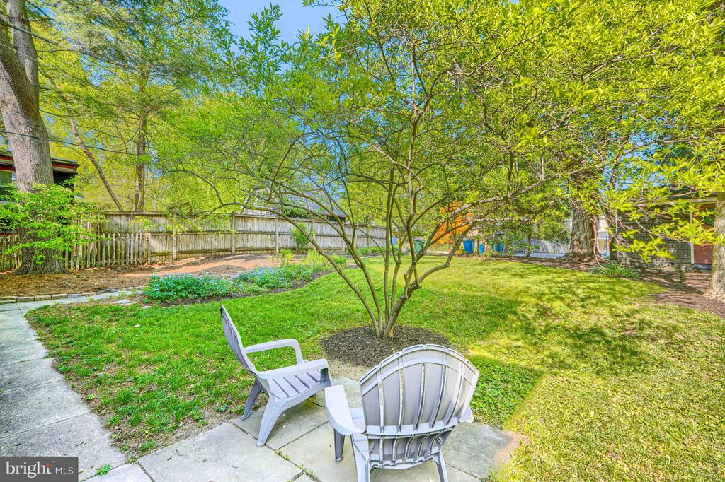 207 HAWTHORNE ROAD