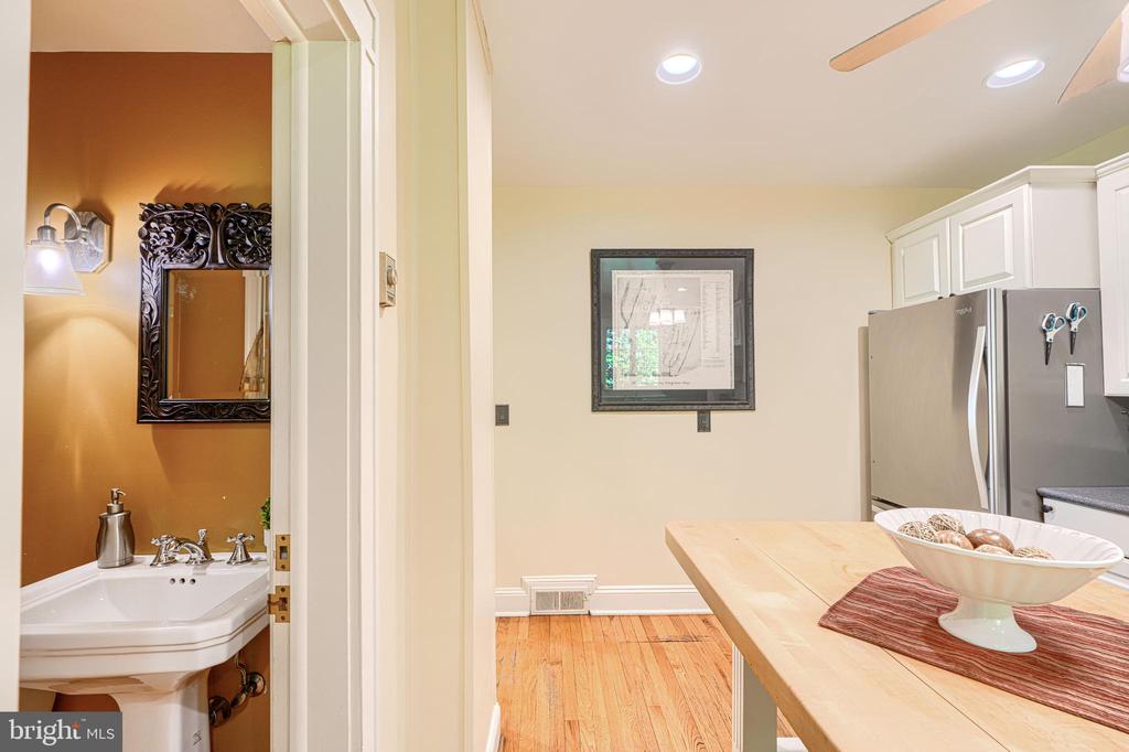 207 HAWTHORNE ROAD