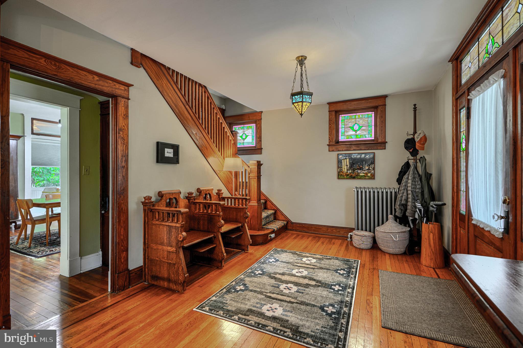 3018 IONA TERRACE